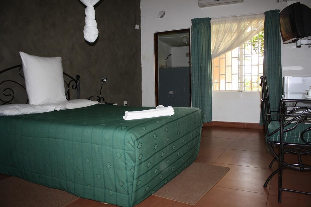 Palmwood Lodge Lusaka Phòng bức ảnh