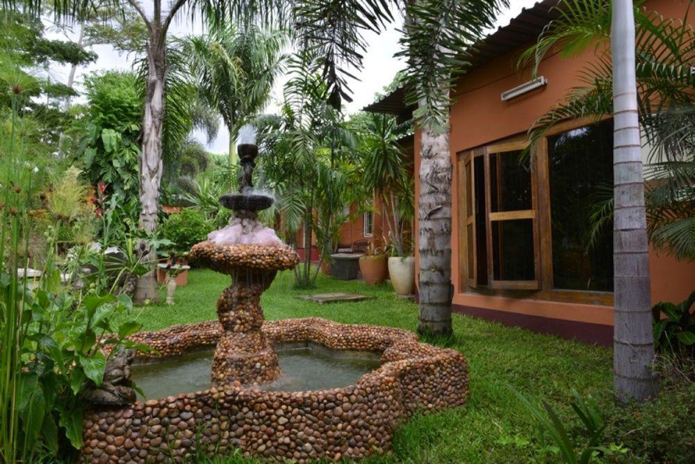 Palmwood Lodge Lusaka Ngoại thất bức ảnh