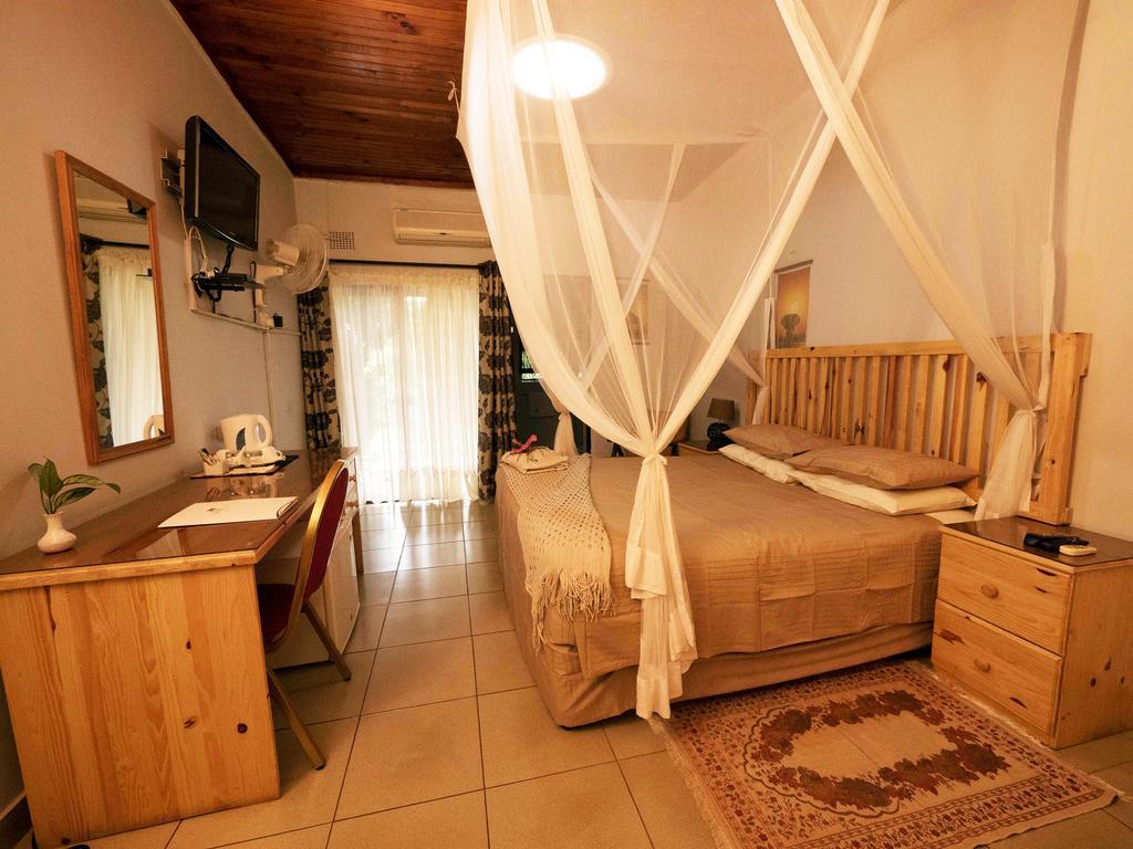 Palmwood Lodge Lusaka Ngoại thất bức ảnh