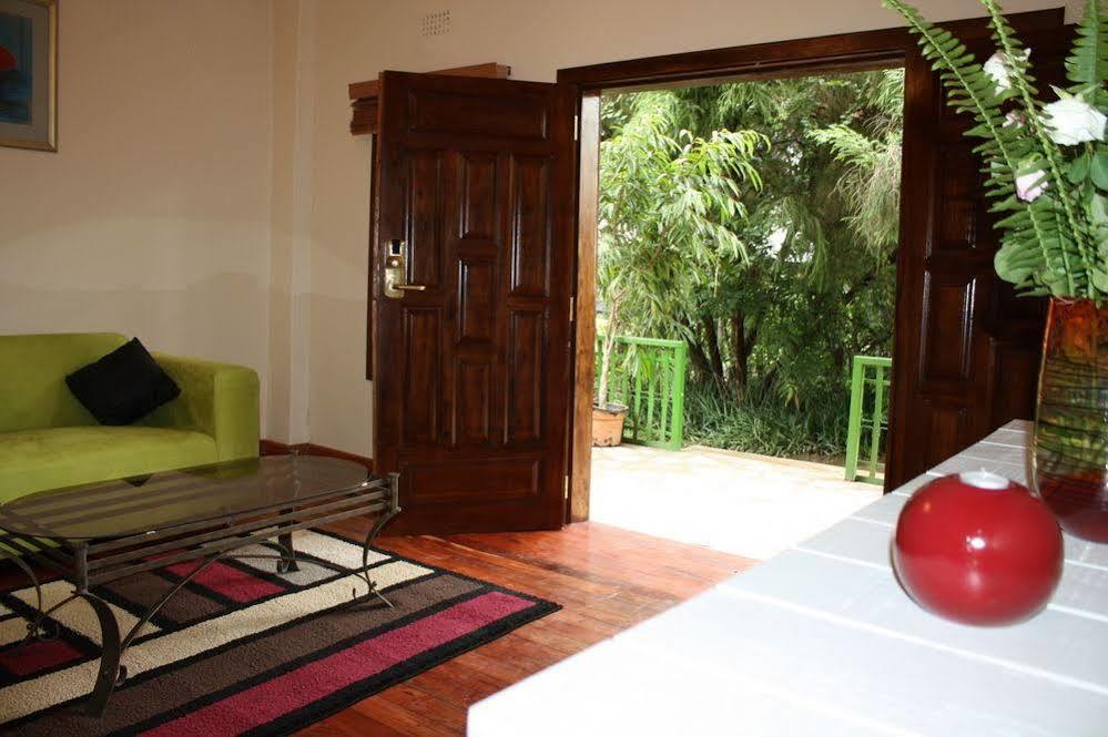 Palmwood Lodge Lusaka Ngoại thất bức ảnh