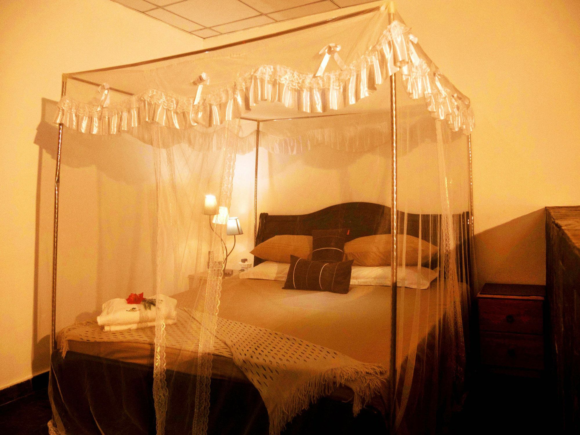 Palmwood Lodge Lusaka Ngoại thất bức ảnh