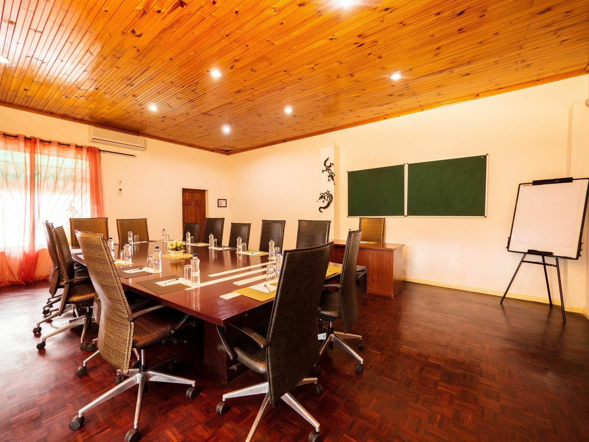 Palmwood Lodge Lusaka Ngoại thất bức ảnh