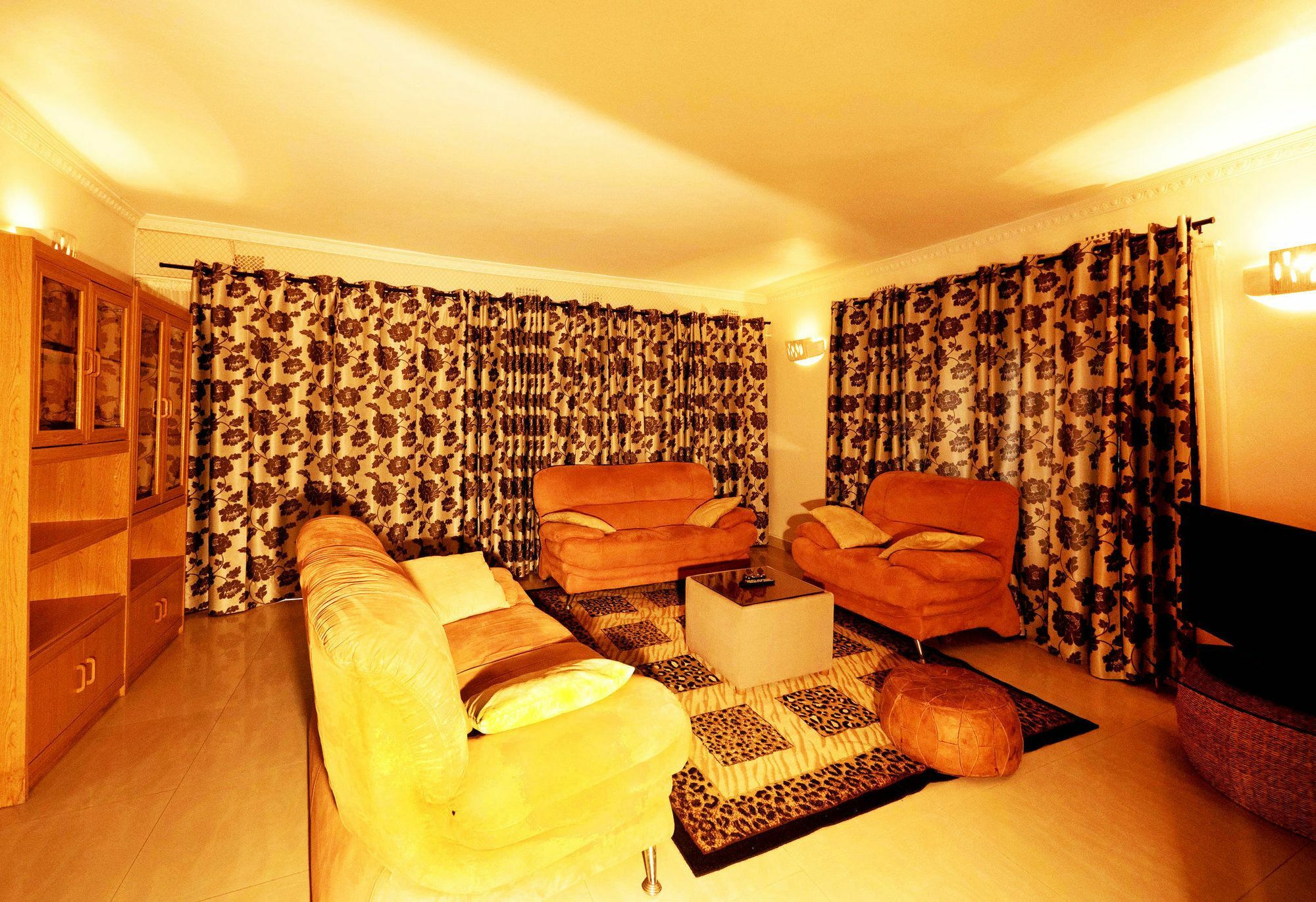 Palmwood Lodge Lusaka Ngoại thất bức ảnh