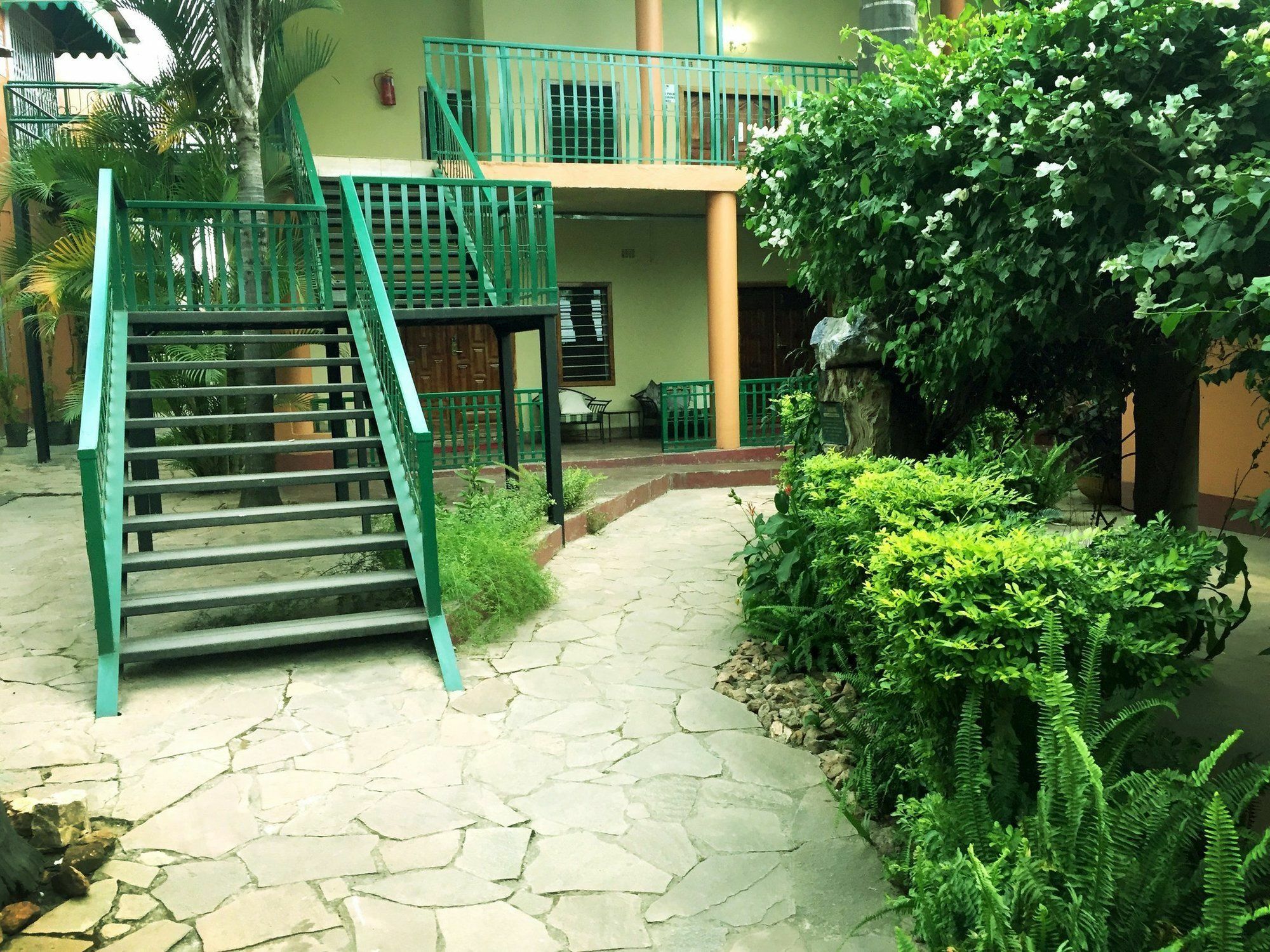 Palmwood Lodge Lusaka Ngoại thất bức ảnh